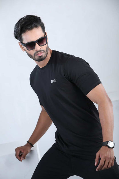 Black Classic Solid Ease T-shirt